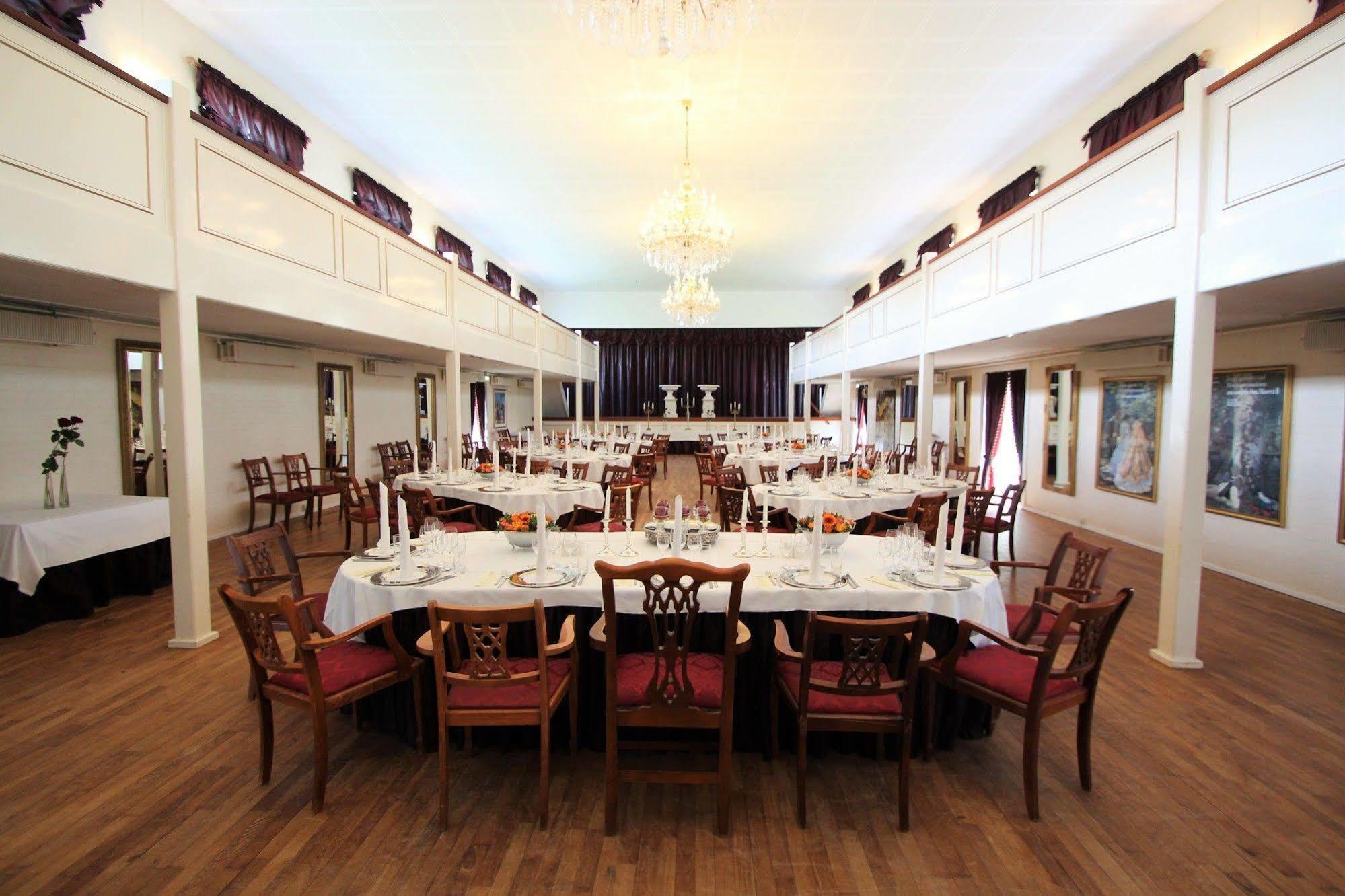 Store Restrup Manor House ภายนอก รูปภาพ